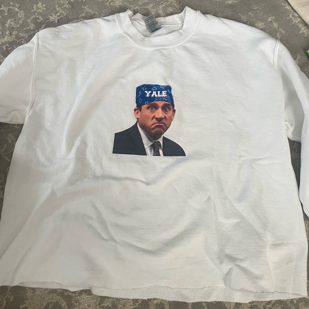 Yale crew neck
